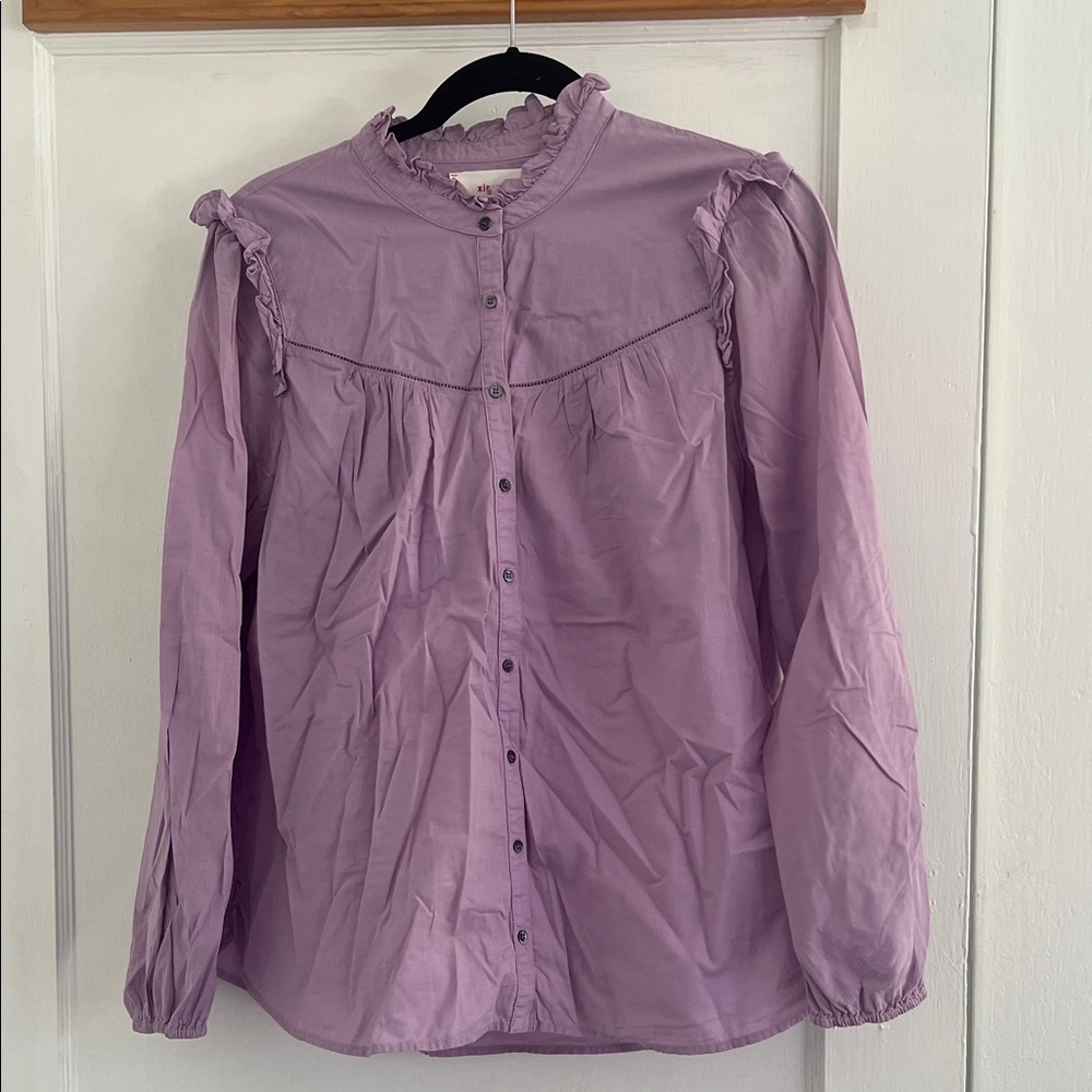 XiRENA Lavender Ruffle Blouse